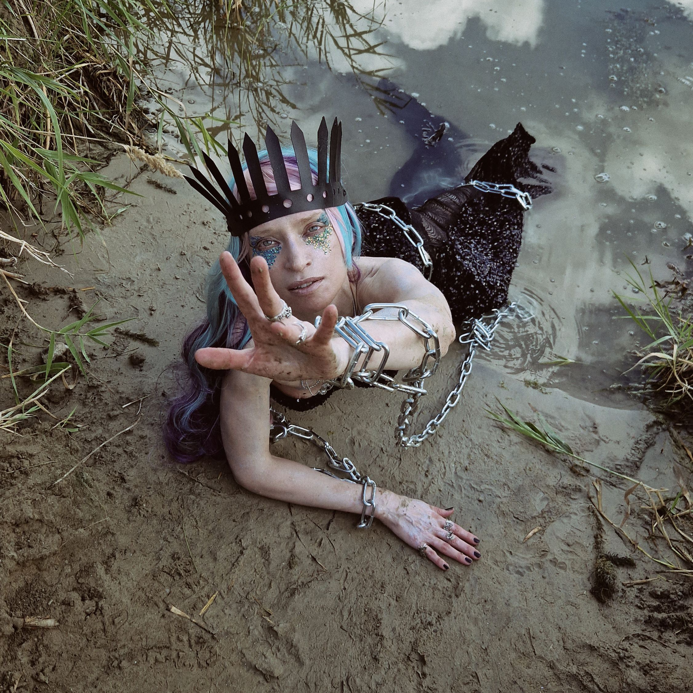 Yulia Pazukhina. Yulia Yurchevskaya | Art Director & Visual Visionary