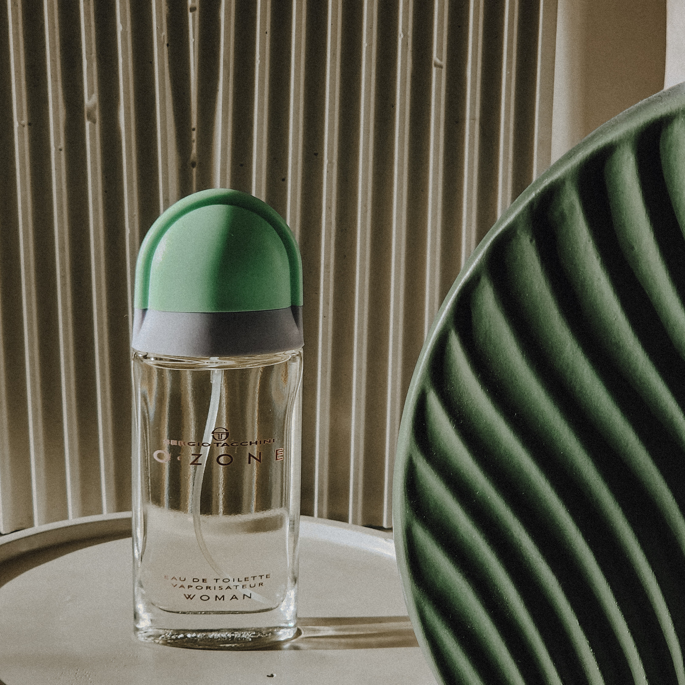 Изделия из гипса и соевые свечи ручной работы