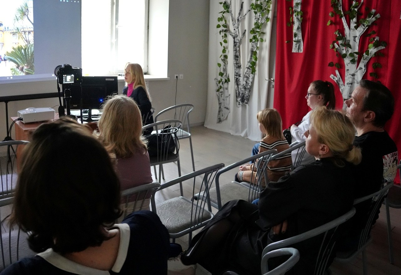 Паблик ток «Опыт короткого путешествия в одиночку». Фотохудожник в Москве Виктория Лаврова Искусство авторской фотографии для Вас