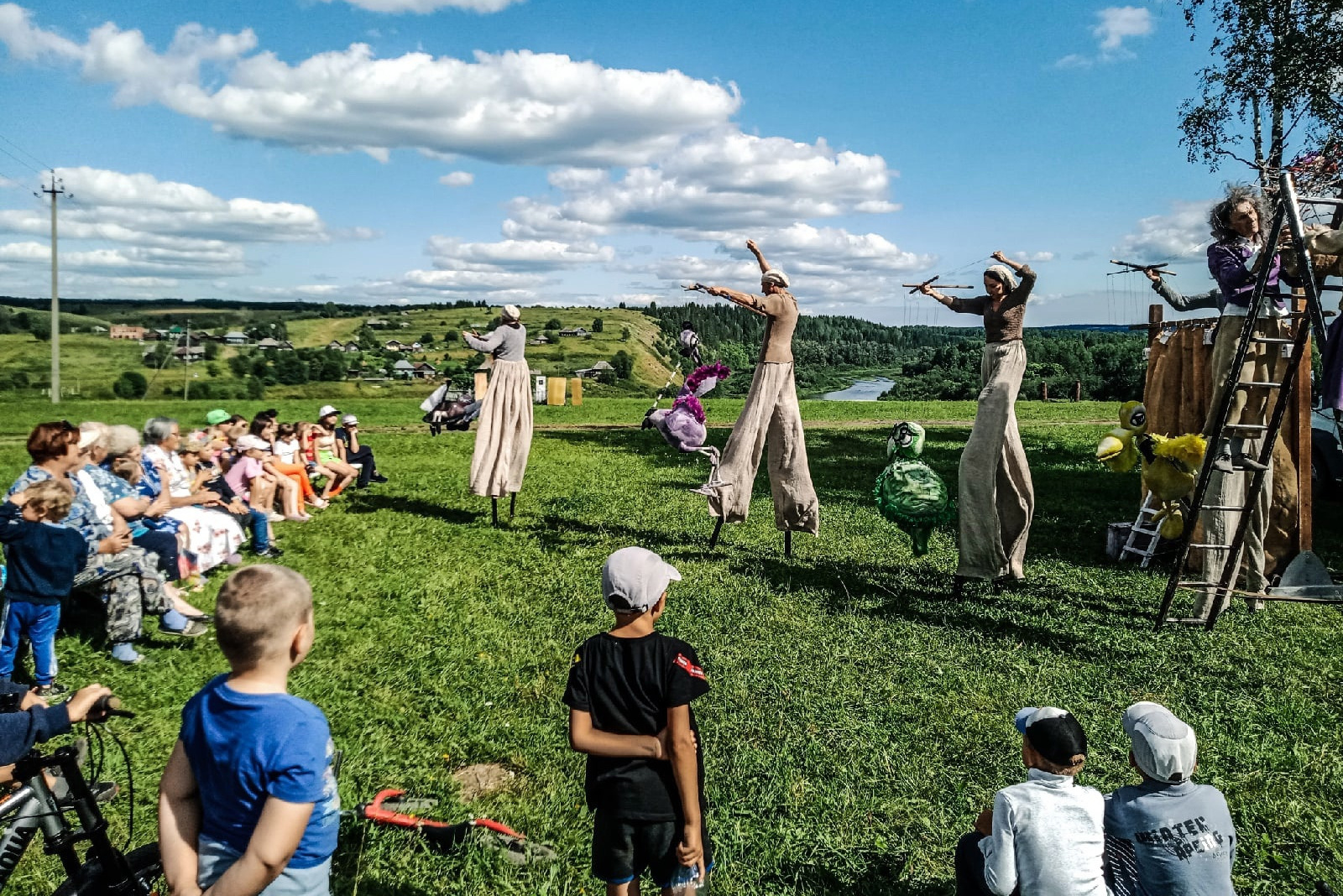 Лето странствий и сказок. Журнал о самом особенном. Пермь и Пермский край