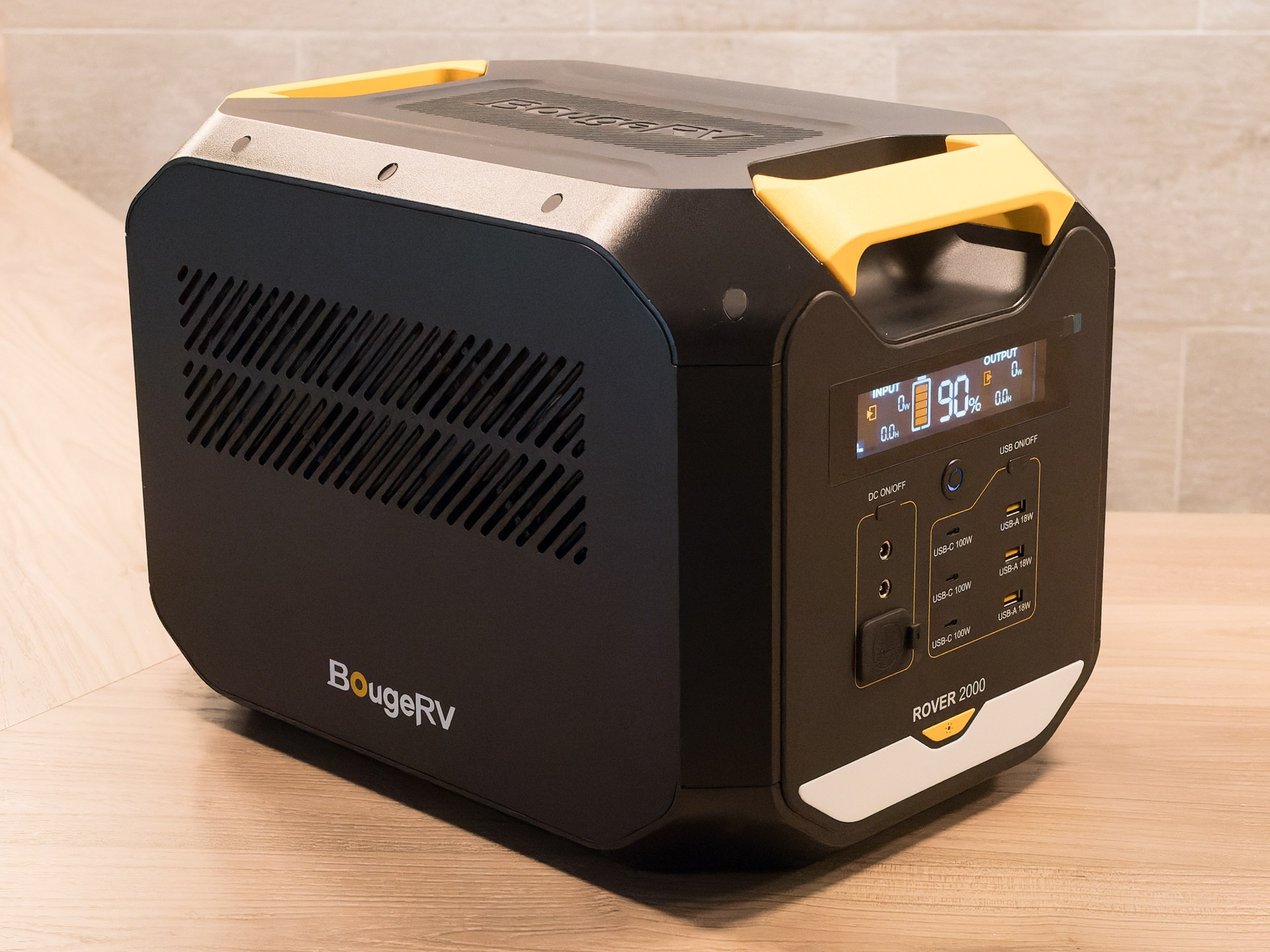 BougeRV Japan представляет портативный источник питания. Фотограф — видеограф в Москве Дмитрий Менделеев