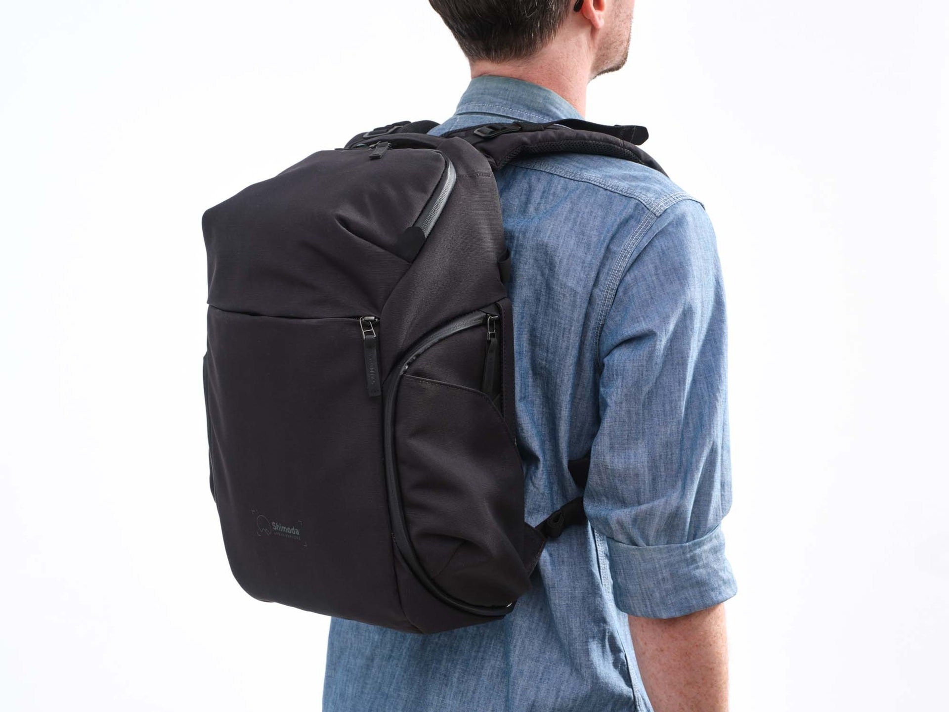 Shimoda, рюкзак Urban Explore для фотографов. Фотограф — видеограф в Москве Дмитрий Менделеев