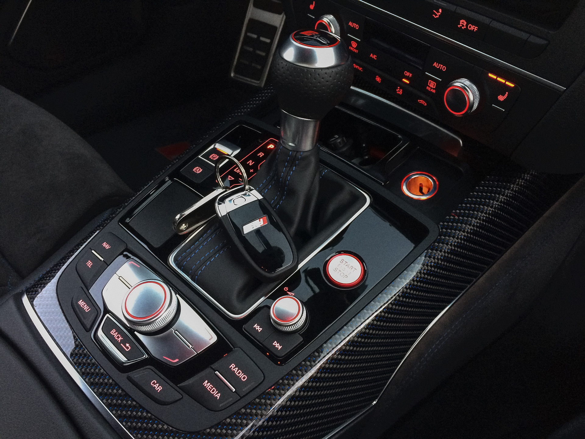 Автомобильная фотография. Фотограф Лео Шумов Москва