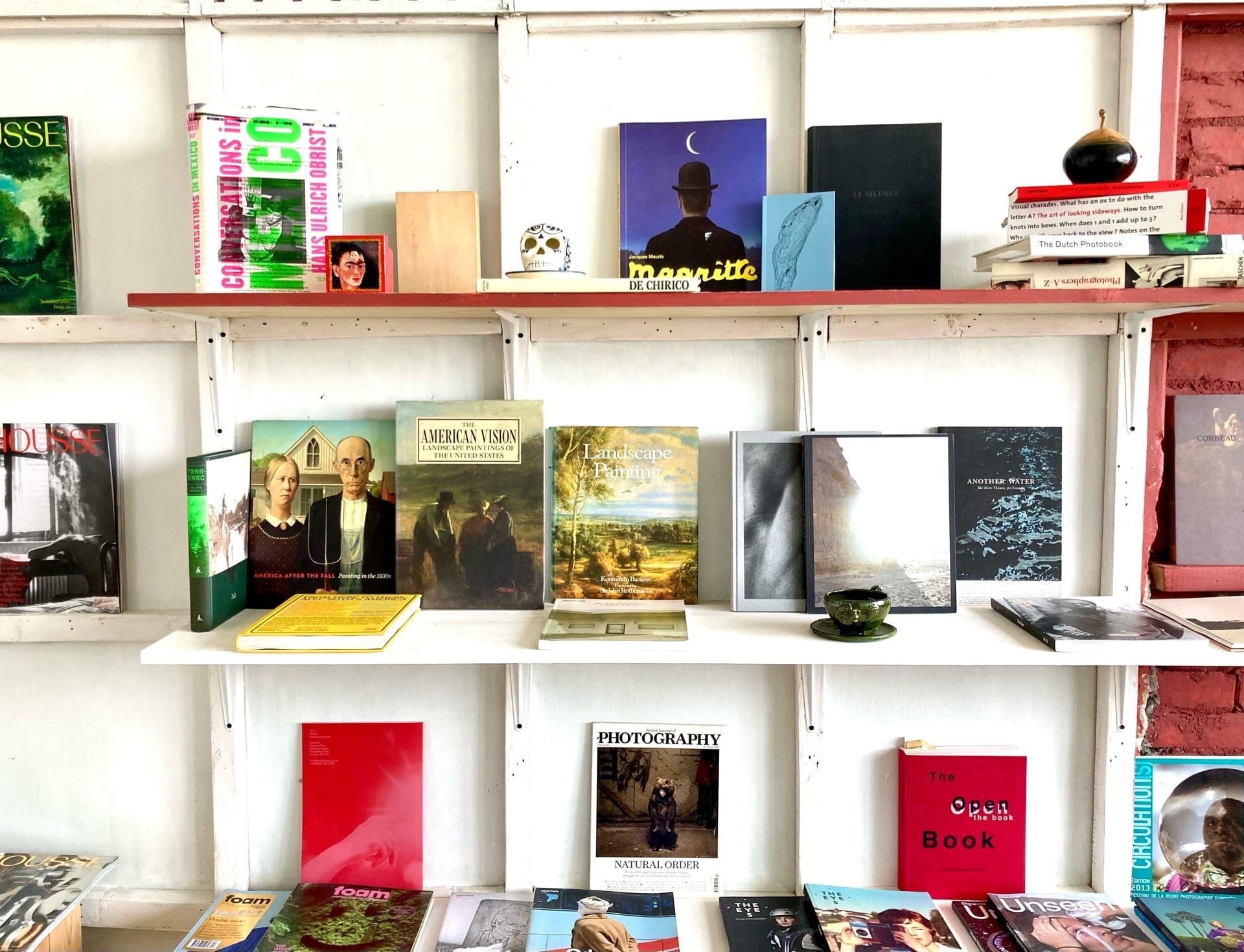 Онлайн-резиденция для художников от Room and Wall