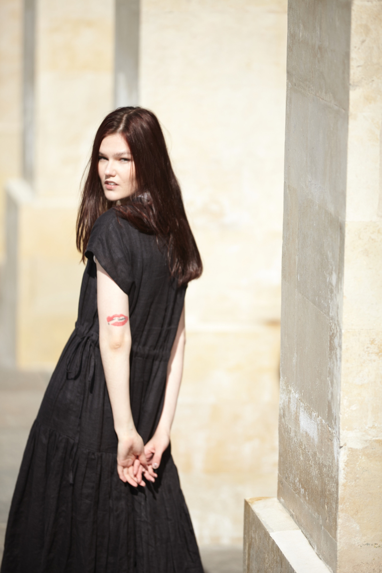 Прогулка у ТЮЗа. Одежда из Санкт-Петербурга СИНИОКО