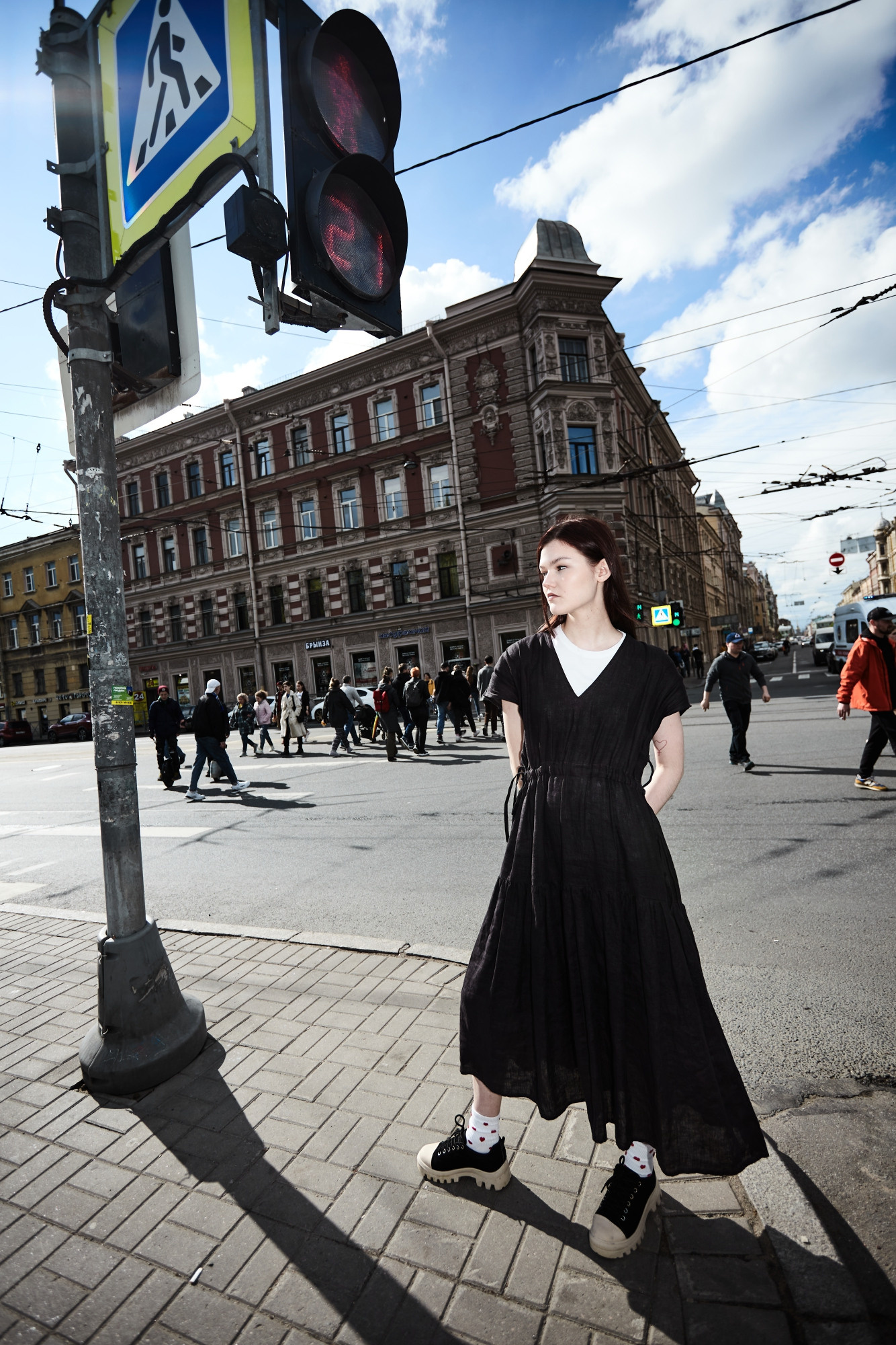 Прогулка у ТЮЗа. Одежда из Санкт-Петербурга СИНИОКО