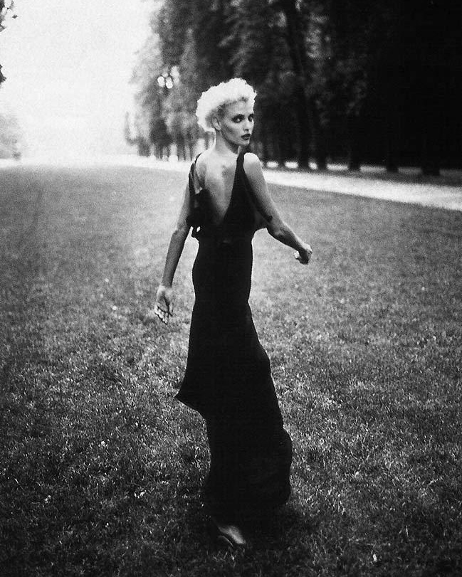 Nadja Auermann на фото Patrick Demarchelier для US Harper's Bazaar, Октябрь, 1994 год