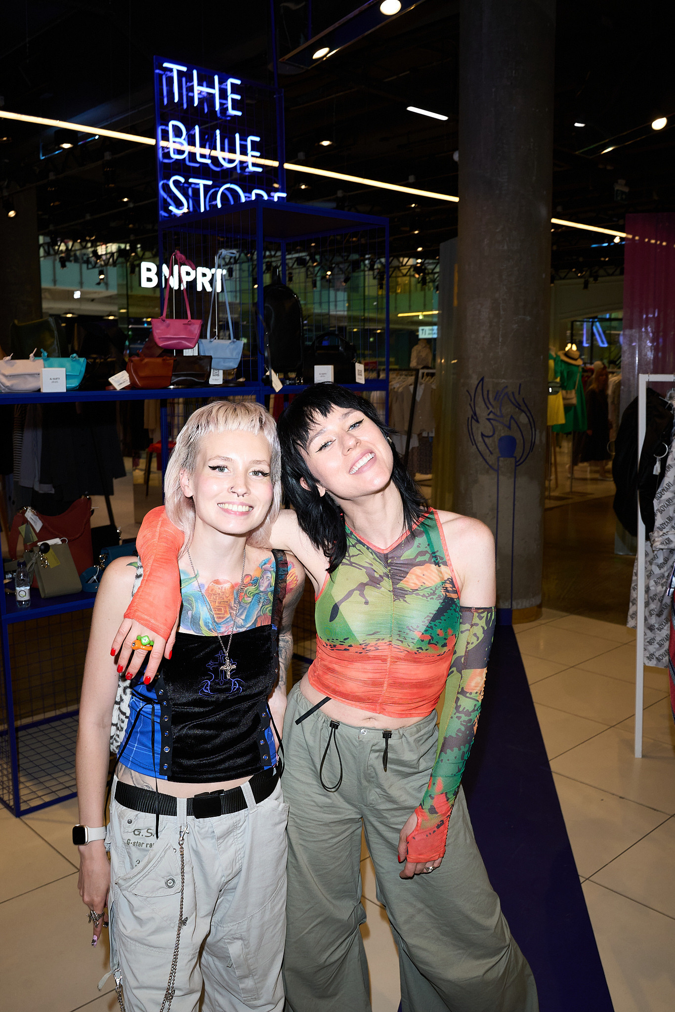 The Blue Store x Trend Island. Портретный и репортажный фотограф в Москве Острикова Анастасия