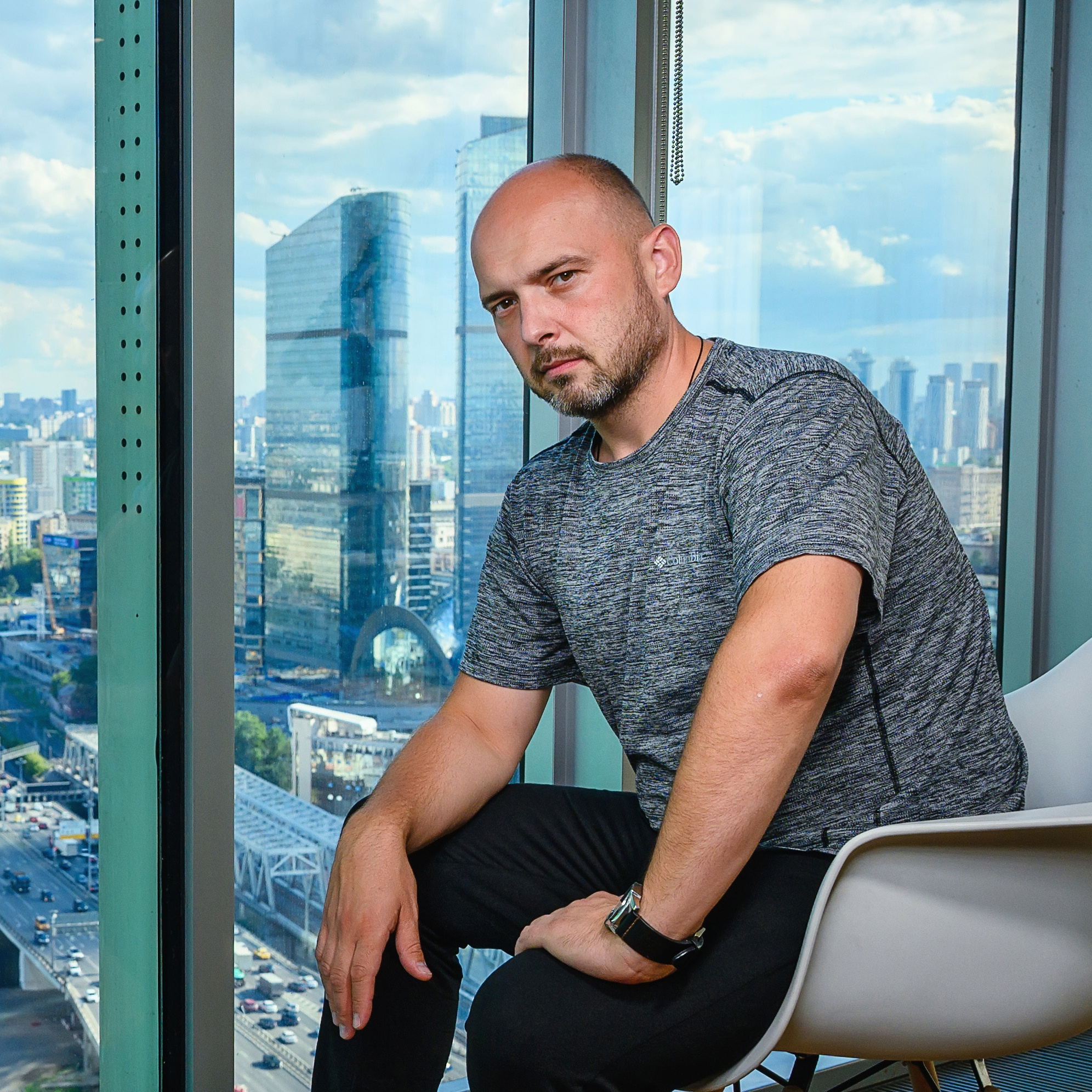 Связаться. Евгений Уфаев, фотограф