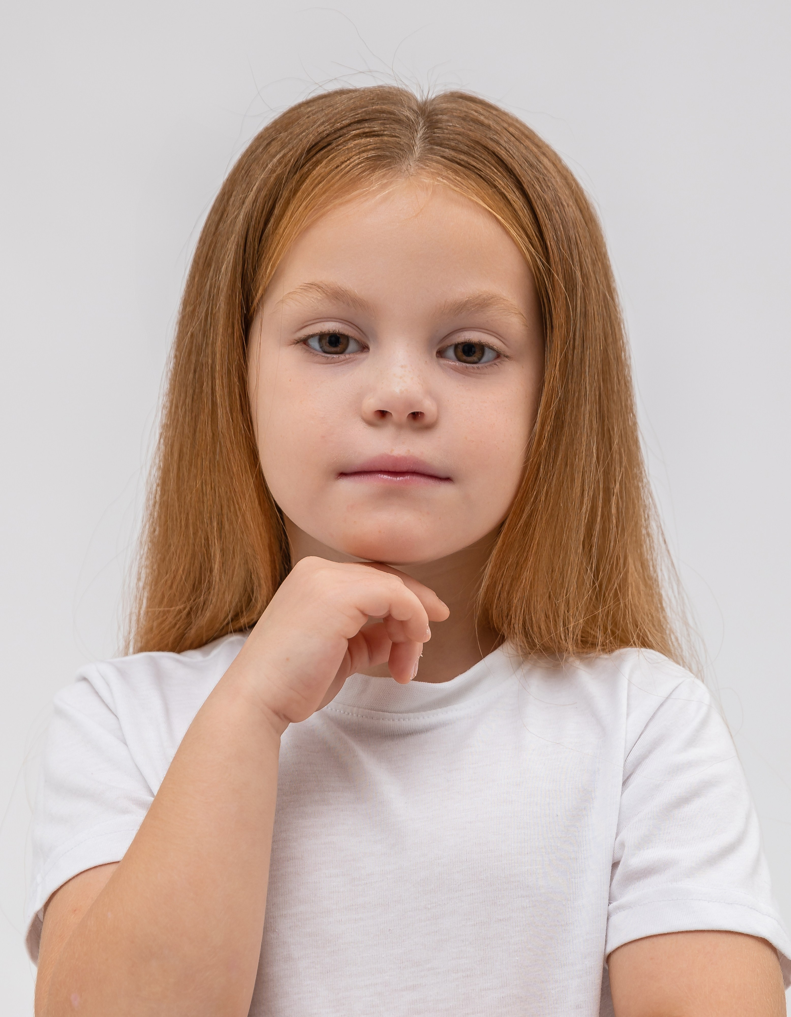 База моделей. Модельное Агентство Alma Model Management