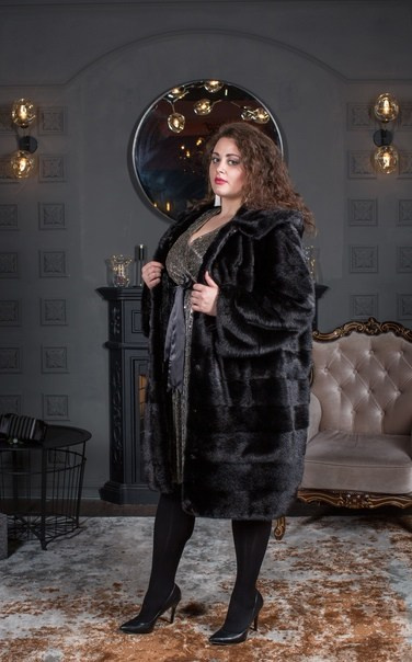 Модель plus size для предметной съемки Мариам Н.Новгород |Sale Easy