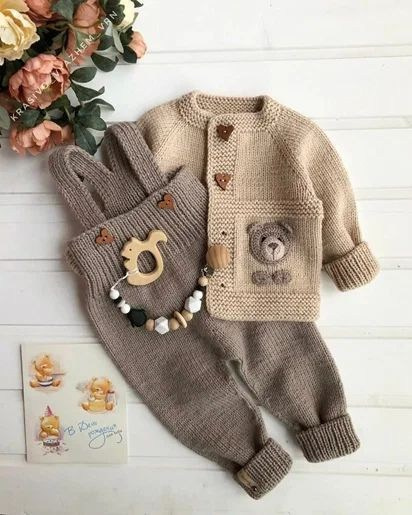 предметное фото детской одежды до года