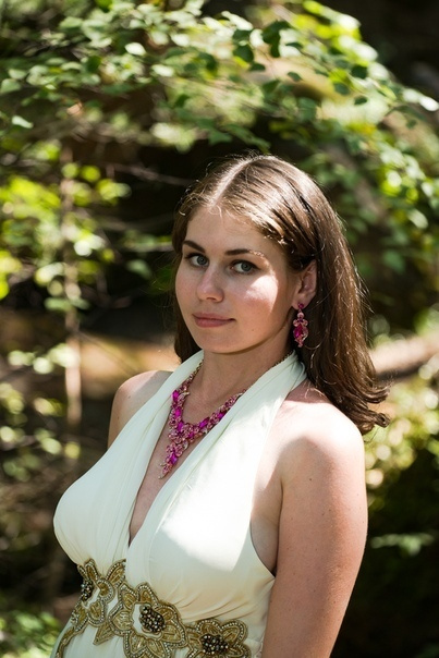 Бижутерия фуксия. Колье+серьги