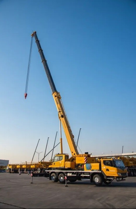 Автокраны XCMG XCT30_S1. Продажа надежной спецтехники от компании СТИ в г. Новосибирск