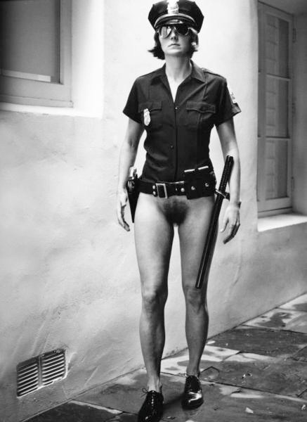 Хельмут Ньютон / Helmut Newton 18+. Женя Красовская | Фотограф | Smm-дизайнер