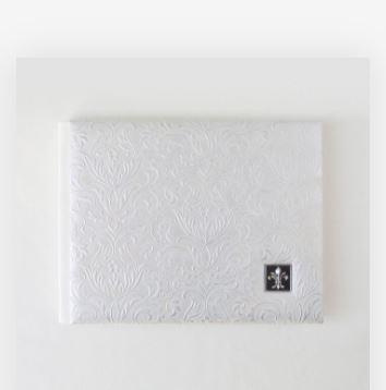 Кожаные и текстильные обложки. Репортажный фотограф Ольга Кочетова в Москве