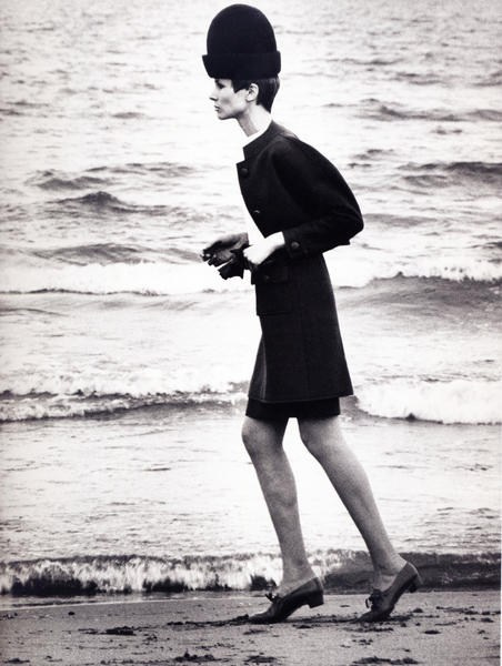 Хельмут Ньютон / Helmut Newton 18+. Женя Красовская | Фотограф | Smm-дизайнер