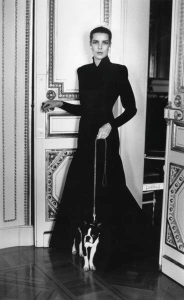 Хельмут Ньютон / Helmut Newton 18+. Женя Красовская | Фотограф | Smm-дизайнер