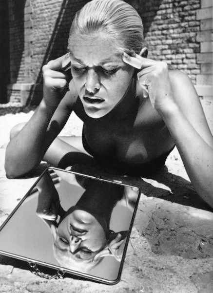 Хельмут Ньютон / Helmut Newton 18+. Женя Красовская | Фотограф | Smm-дизайнер