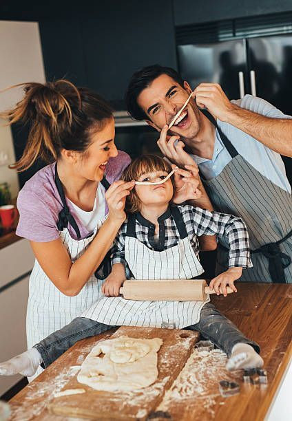 Референсы семейной фотосессии lifestyle. Креатор Ольга Яш