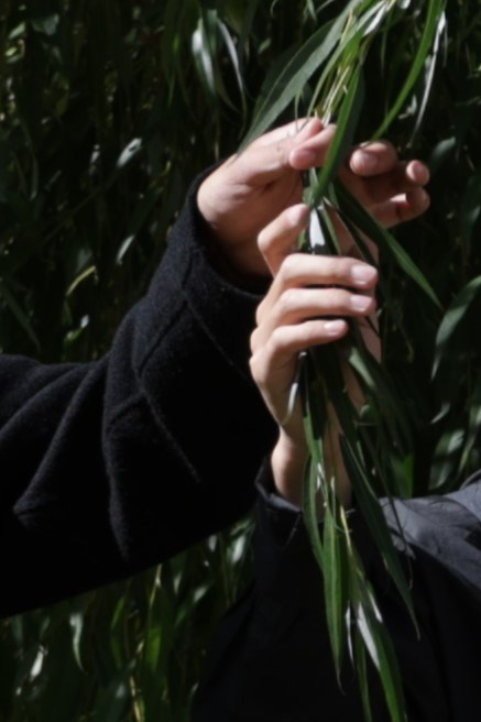 Queen St West Art Crawl. Portrait photographer based in Toronto — Blinova Mariia