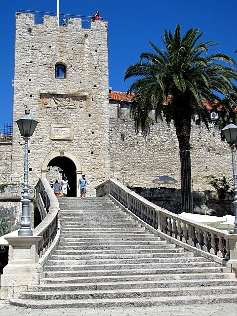 Хорватия: Стон, Трстено, Корчула — радости и гадости природы. Дарья Письменюк / Darya Leitstern — фотограф, музыкант, журналист, путешественник