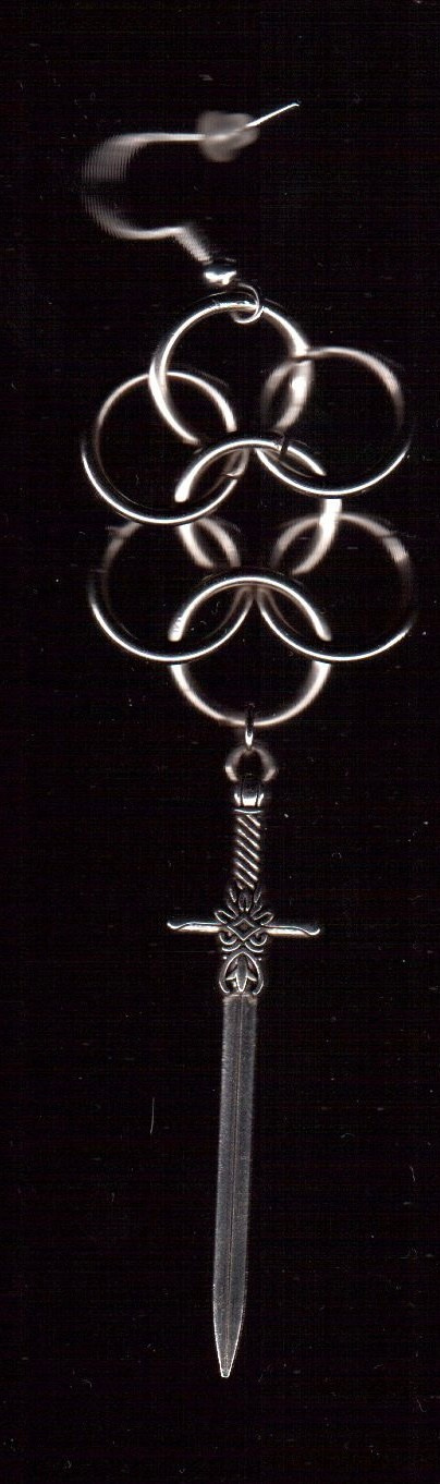 Сережки из кольчуги. Украшения из кольчуги в Москве Соня Спросонья