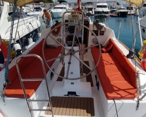 Парусная яхта LEO2 ЛЕО Аренда Яхты в Сочи Яхтанаморе YACHTANAMORE