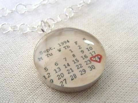 УКРАШЕНИЯ ИЗ ЭПОКСИДНОЙ СМОЛЫ. Творческая лаборатория