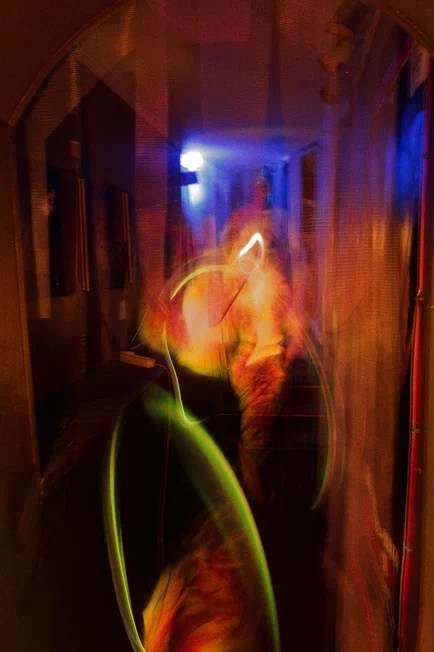 Пороги. Елизавета Иванова — независимый куратор, культуролог, исследователь художественных практик, художник