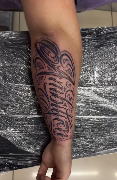 Руки. Тату-мастер в Краснодаре — Рашид