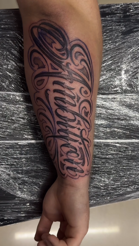 Руки. Тату-мастер в Краснодаре — Рашид