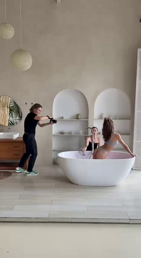 Контакты. Фотосессия портрет, ню, будуар, стрит фотограф Москва Юлия Кафизова