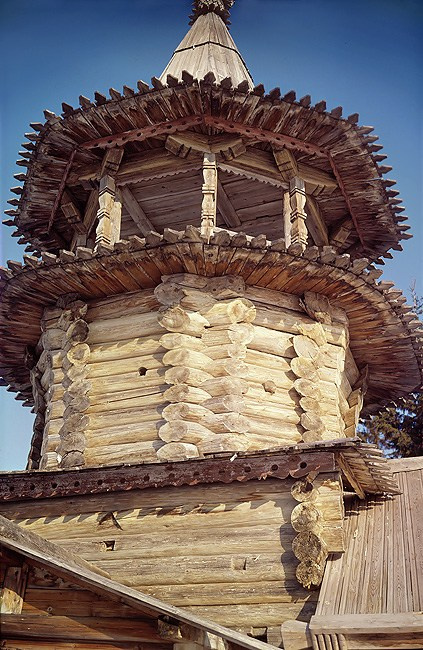 Часовня Богоматери "Знамение" из деревни Корба на Большом Климецком острове. 18 век