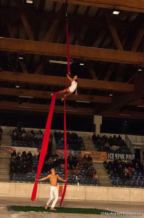 ИТАЛЬЯНСКИЕ ЗИМНИЕ ПРАЗДНИКИ С ПРИВКУСОМ ФИГУРНОГО КАТАНИЯ. ФК Фотограф в Санкт-Петербурге Наталья Понарина