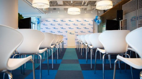 Фотосессия делового мероприятия в Москве. Фотосессия в студии в Москве от профессионального фотографа услуги по доступным ценам