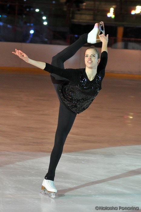 ИТАЛЬЯНСКИЕ ЗИМНИЕ ПРАЗДНИКИ С ПРИВКУСОМ ФИГУРНОГО КАТАНИЯ. ФК Фотограф в Санкт-Петербурге Наталья Понарина