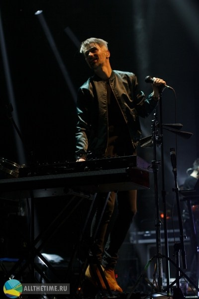 Tesla Boy. Магия музыки в кадре: Концертная Фотография