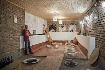 «Погреб Яго» (Iago’s Winery) в селе Чардахи (окрестности Мцхеты). Фотограф для маркетплейсов Михаил Бове