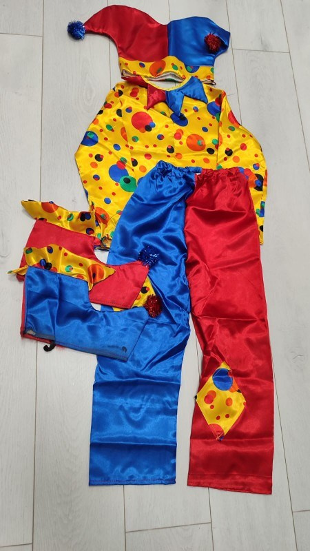 Фотограф Татьяна Марсуверских, участник и многократный призёр всероссийских и  международных конкурсов. Фотограф Жуковский, фотоуслуги в жуковском , Фотосессии, студийная съёмка, студийный портрет, студийный фотограф, детский фотограф, уличная фотопрогулка, репортажная съёмка, съёмки для маркетплейс, свадебный фотограф, свадебная фотосессия, церковная съёмка, церковный фотограф, съёмка  крещения, фотограф на крестины, съёмка венчания, фотосессия беременности , фотограф на выписку из род. дома, фотограф в школу, фотограф в детский сад, арт фотограф, предметная съёмка, предметный фотограф, фотограф на день рождения, фотограф на детский праздник, осенняя фотосессия, деловая фотосессия, портфолио, бьюти фотограф, фотограф автотранспорта, съёмка недвижимости, пейзажная съёмка, коммерческий фотограф, новогодняя фотосессия, эмоциональный портрет, фуд фотограф, фотограф анималист, уличный фотограф, домашняя фотосессия, косплей, модели, ню, пейзажный фотограф, фотосъёмка архитектуры, ретушь, обработка фотографий, фотосъёмка новорожденных Фотограф Татьяна Марсуверских  прокат карнавальных костюмов в Жуковском, крылья, аренда костюмов, вечерние платья, реквизит для съёмок, одежда, наряды для фотосессий посуточно