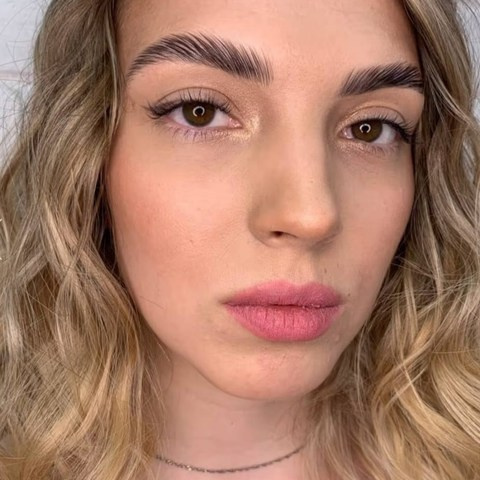 Идеальные брови и ламинирование ресниц Екатерина. Салон красоты PUDRA