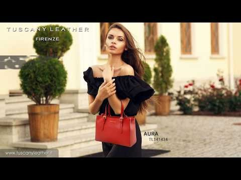 Реклама сумок на сайте бренда. Фотограф Дмитрий Цветков