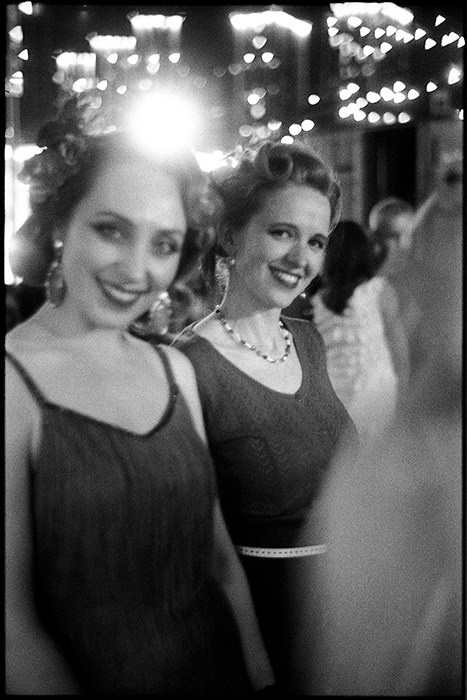 Улица-фотография. Аналоговые карточки