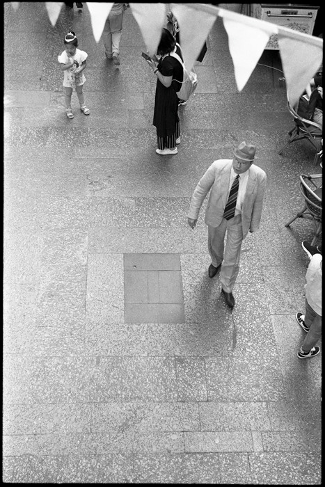 Улица-фотография. Аналоговые карточки