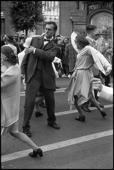 Улица-фотография. Аналоговые карточки