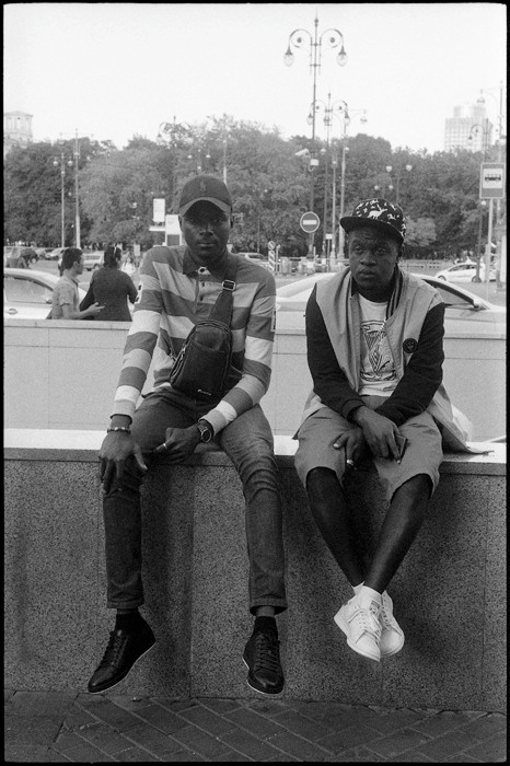 Улица-фотография. Аналоговые карточки