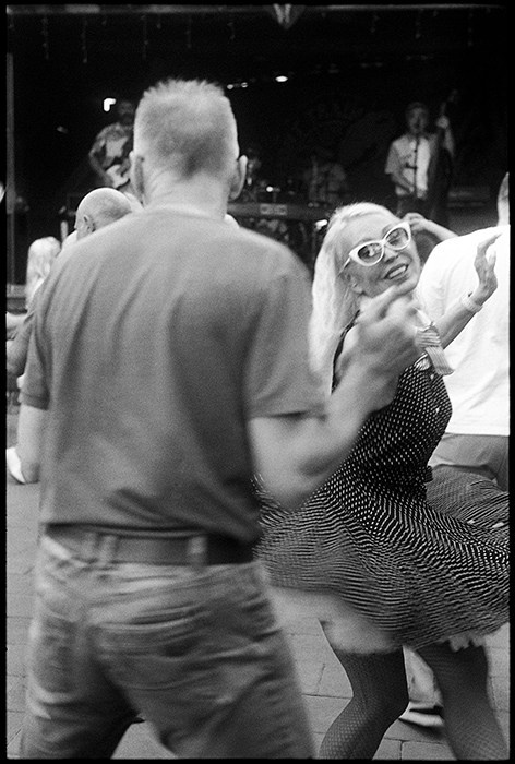 Шаг вперед и поворот. Аналоговые карточки