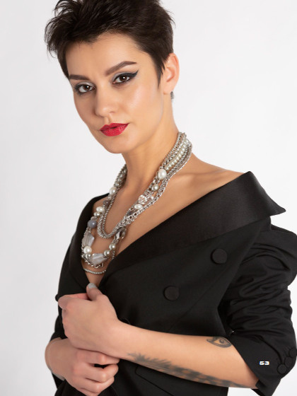 Журнал «LYUN magazine» in London ISSUE No.14 (VOL No.4) (январь 2020). Beauty и Fashion фотограф в Сочи и в Москве Алена Фролова