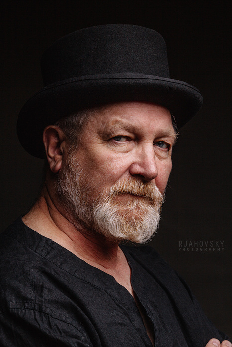 Альбом. Виктор Николаевич Бычков. Фотограф Михаил Ряховский