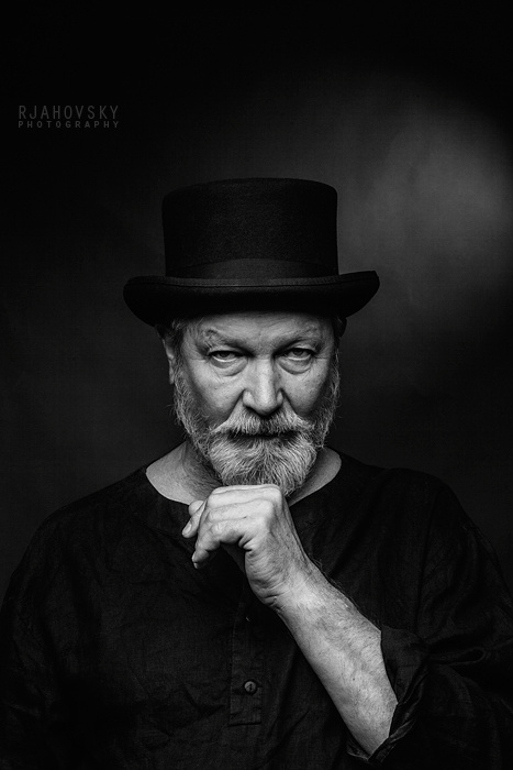 Альбом. Виктор Николаевич Бычков. Фотограф Михаил Ряховский